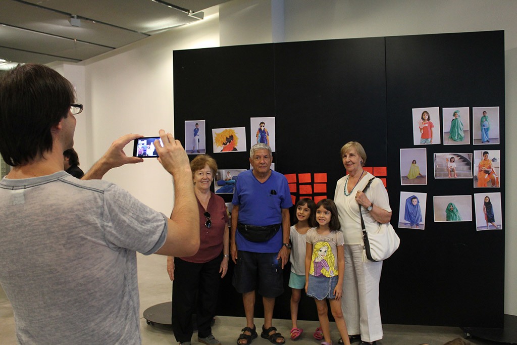 abierto_por_vacaciones_13_la_corrala_2015