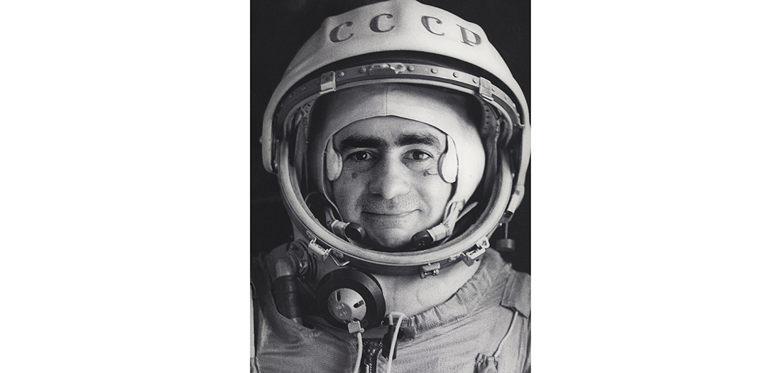 Joan Fontcuberta. Retrato oficial del cosmonauta Ivan Istochnikov, 1997. ©Joan Fontcuberta, VEGAP, Madrid, 2016.