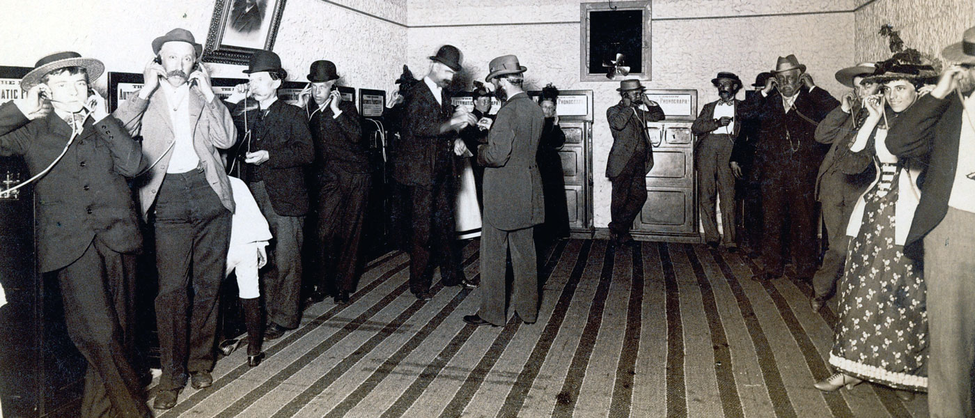 Salón fonográfico ©U.S. Dept. of the Interior, National Park Service, Thomas Edison National Historical Park.