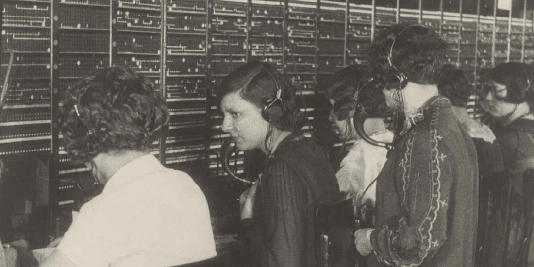 Las telefonistas. Luces y sombras de una profesión icónica. Sigue leyendo.