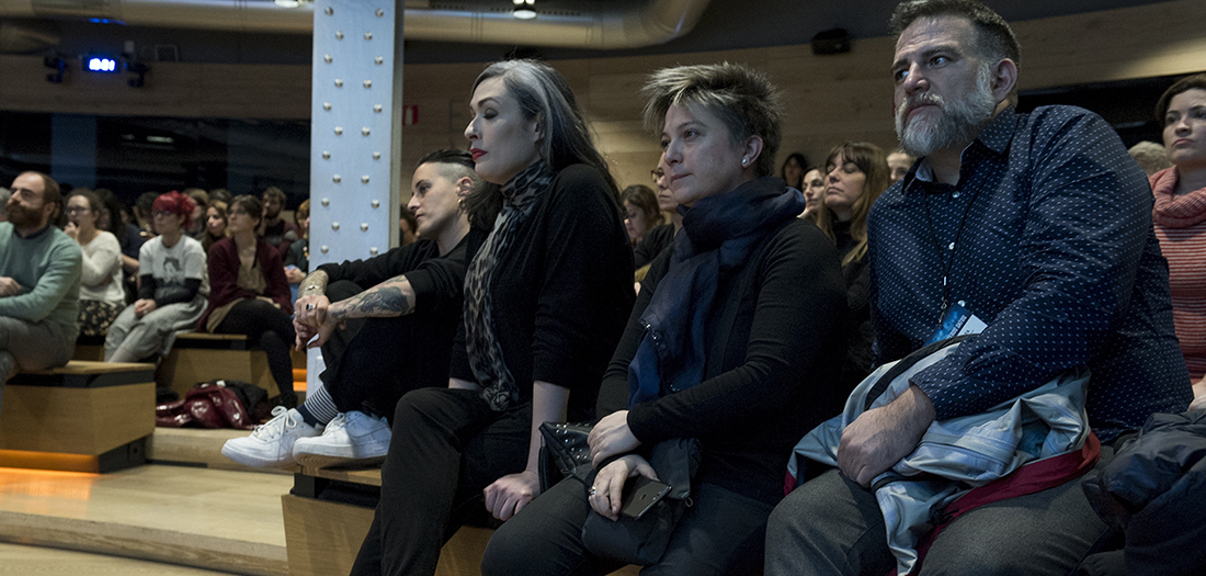 Imágenes de la charla.