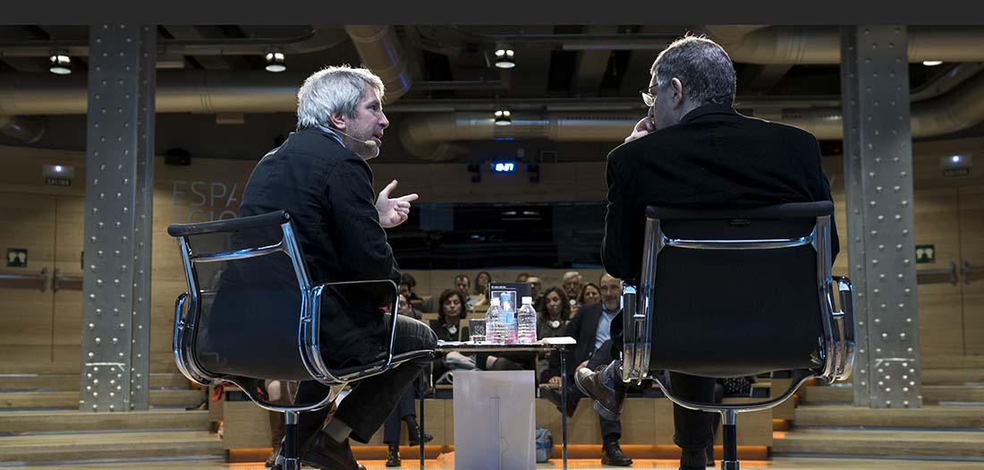 Imágenes de la presentación de Éric Vuillard.