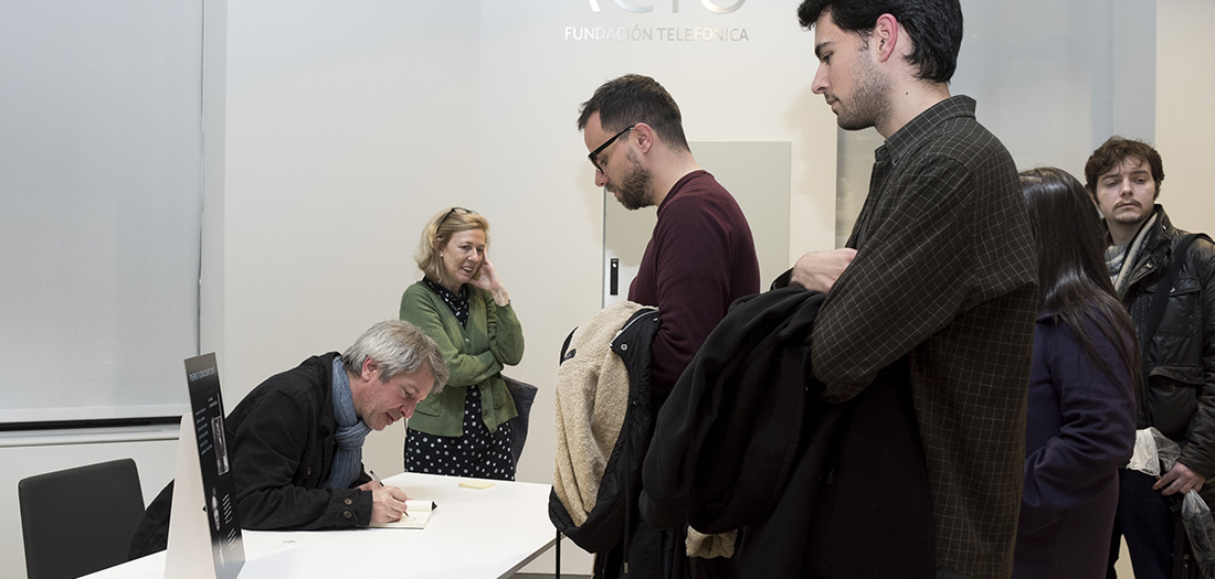 Imágenes de la presentación de Éric Vuillard.
