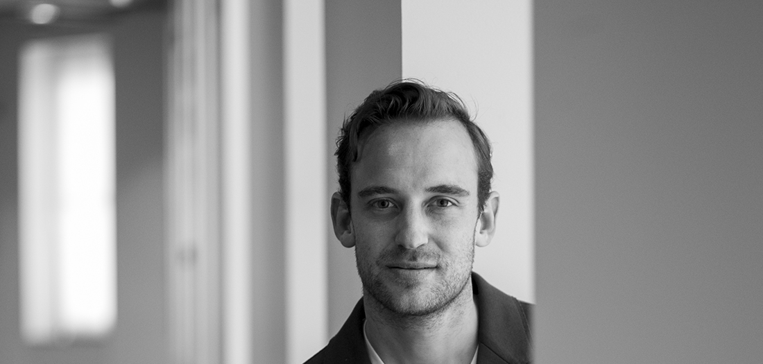Imágenes del encuentro con Joël Dicker.
