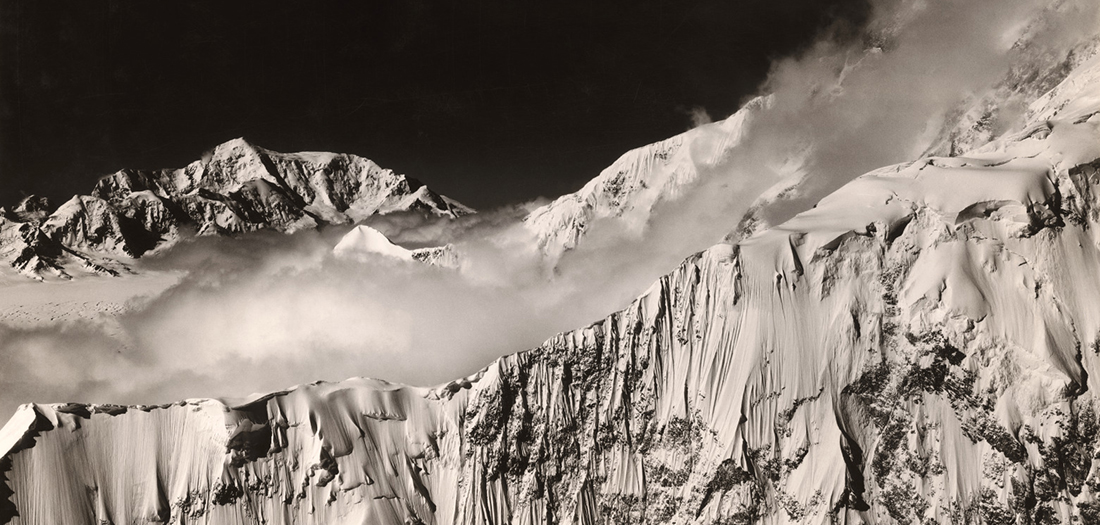 Bradford Washburn. Alaska (1935).