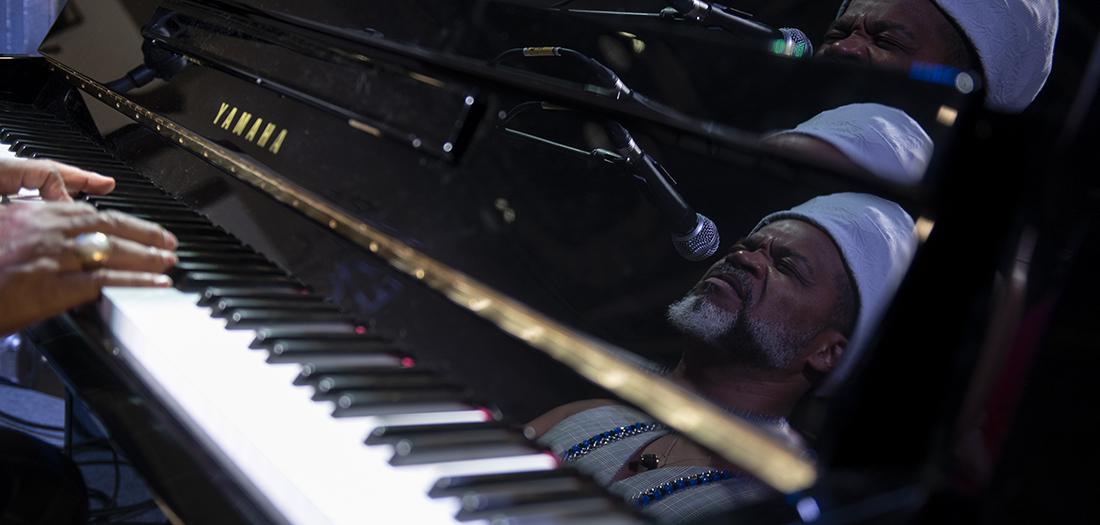 Carlinhos Brown, durante su actuación en nuestro auditorio.