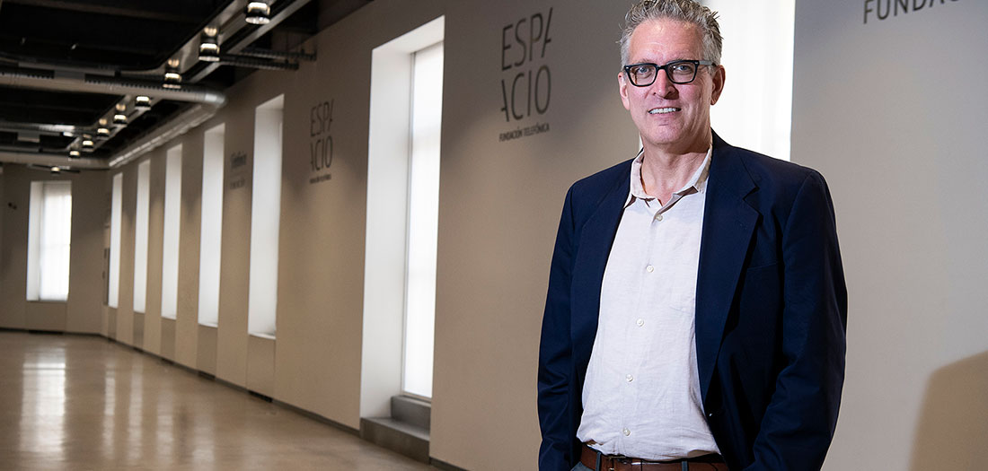 Tech & Society: William Powers