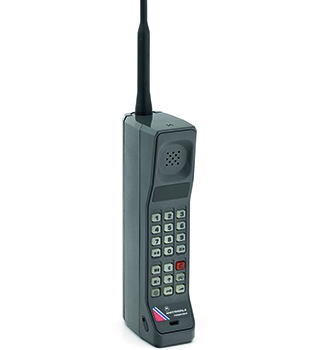 Teléfono celular modelo “Independent”. Motorola, 1993