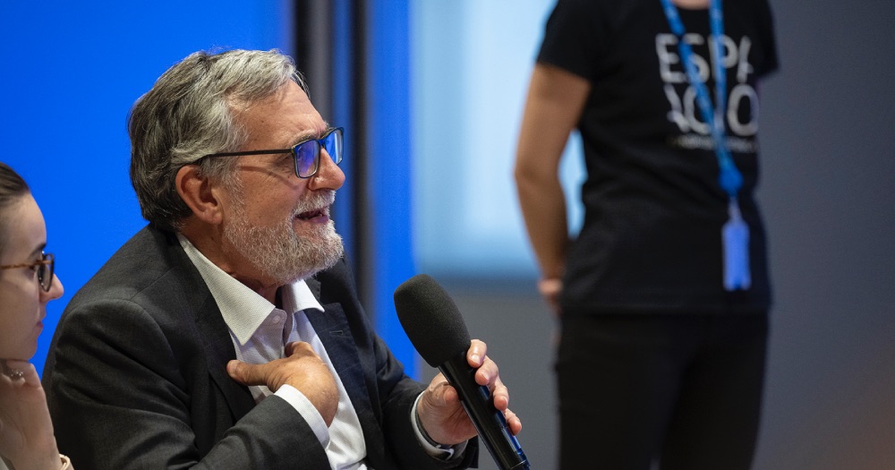 Presentación TELOS 122