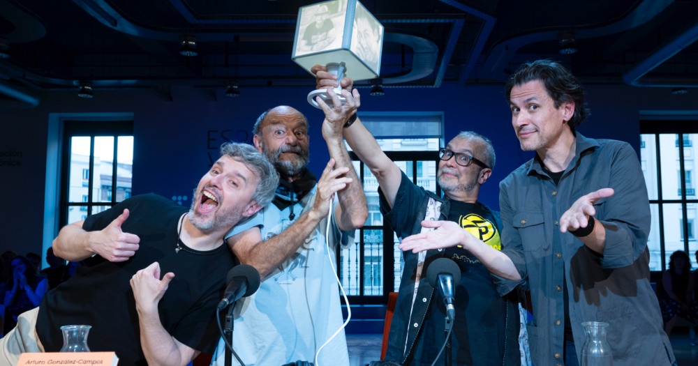 todopoderosos con cosas