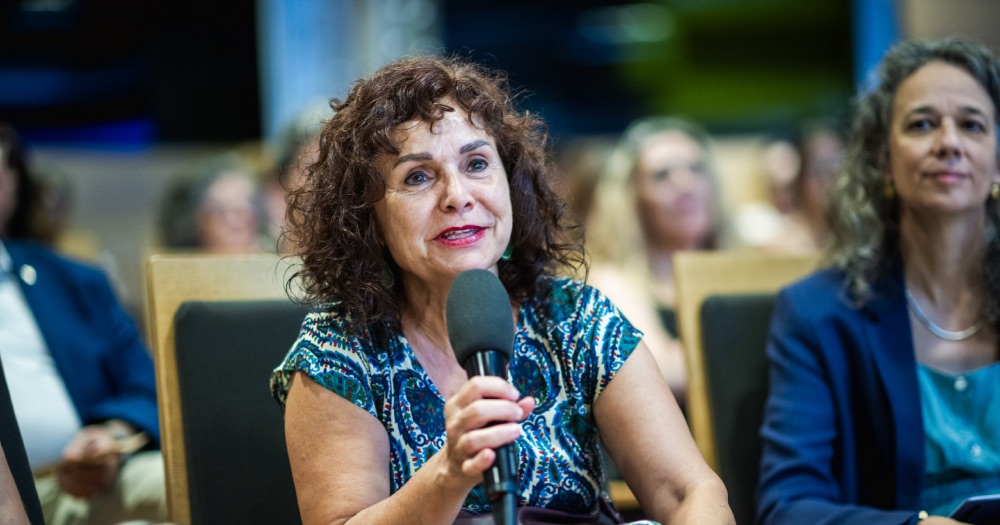 vi aniversario the conversation