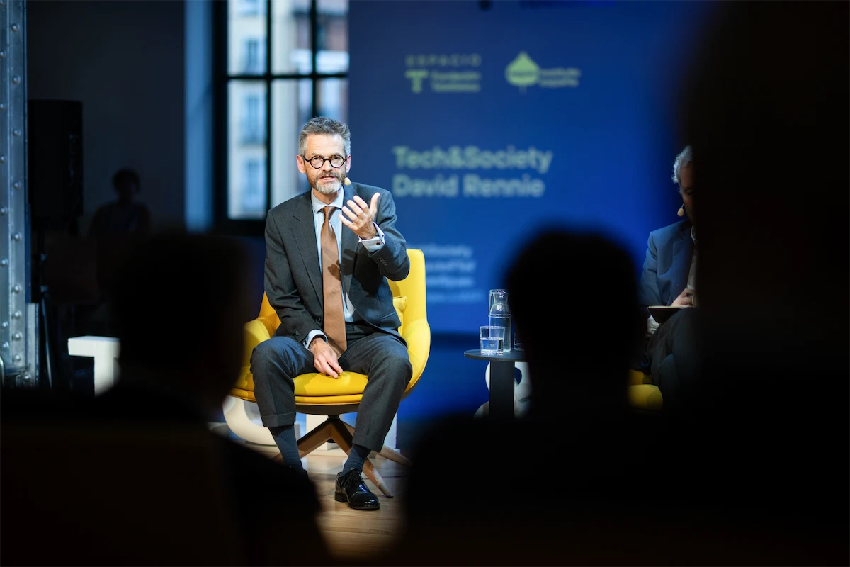 Un momento de Tech&Society con David Rennie