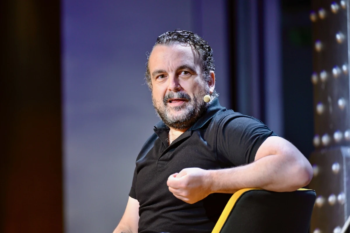 Un momento del encuentro ‘Regular o innovar, con Victoria Camps, Paloma Llaneza y Nacho Vigalondo’