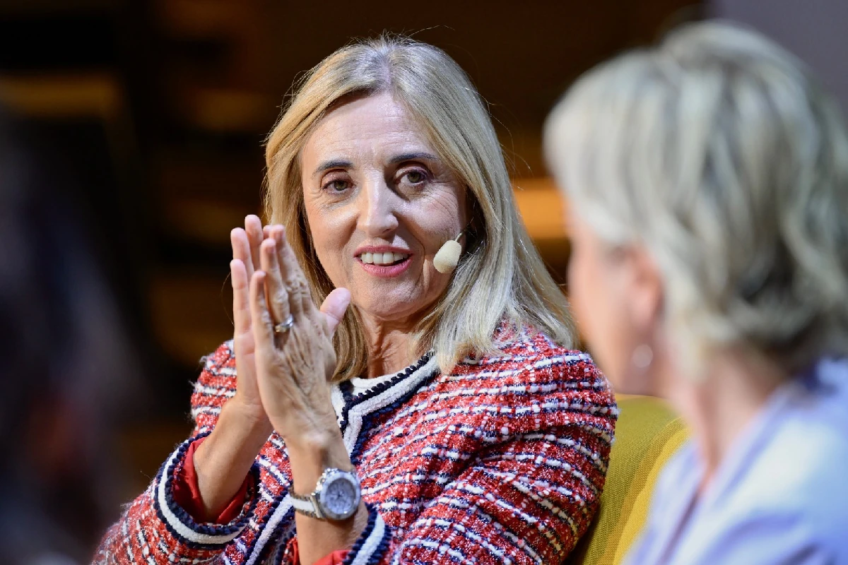 Un momento del encuentro ‘Algoritmos y prejuicios’, con Carme Artigas y Amparo Alonso Betanzos