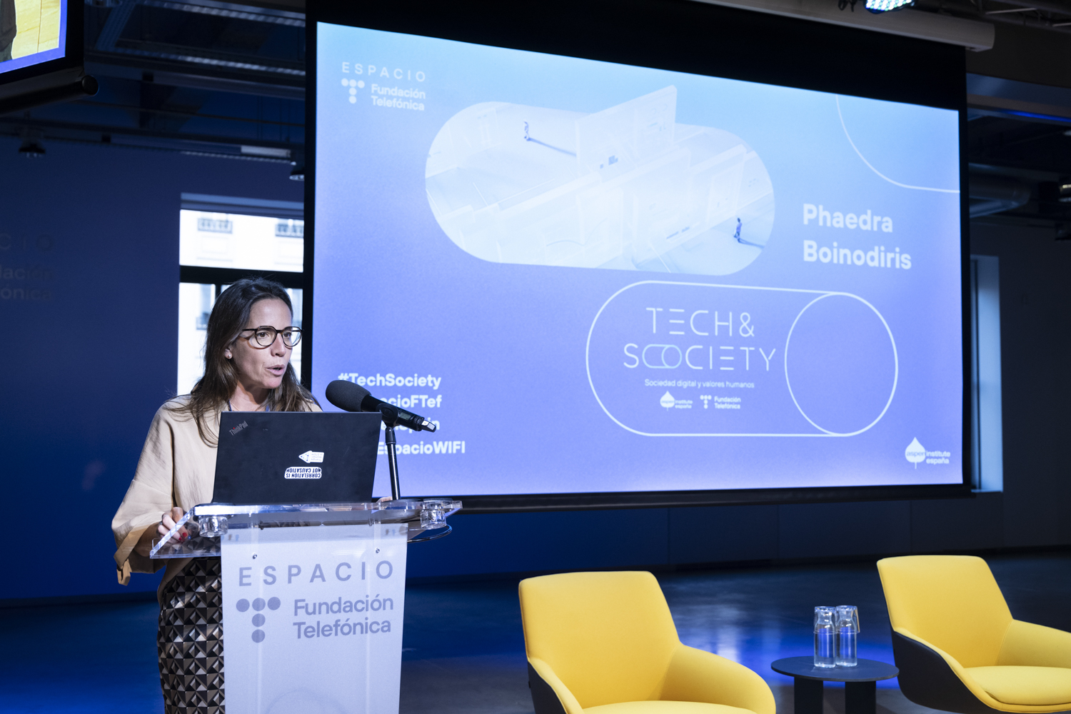 Un momento del encuentro Tech & Society entre Phaedra Boinodiris y Noelia Amoedo