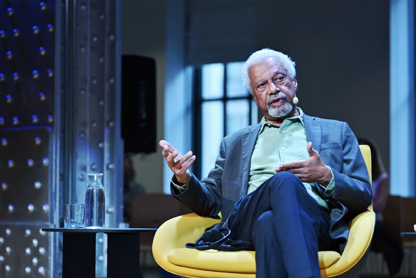 Un momento del encuentro entre Abdulrazar Murnah y Montserrat Domínguez