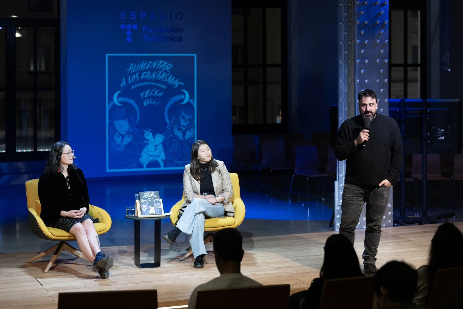 Un momento del Encuentro con Tessa Hulls. Alimentar a los fantasmas