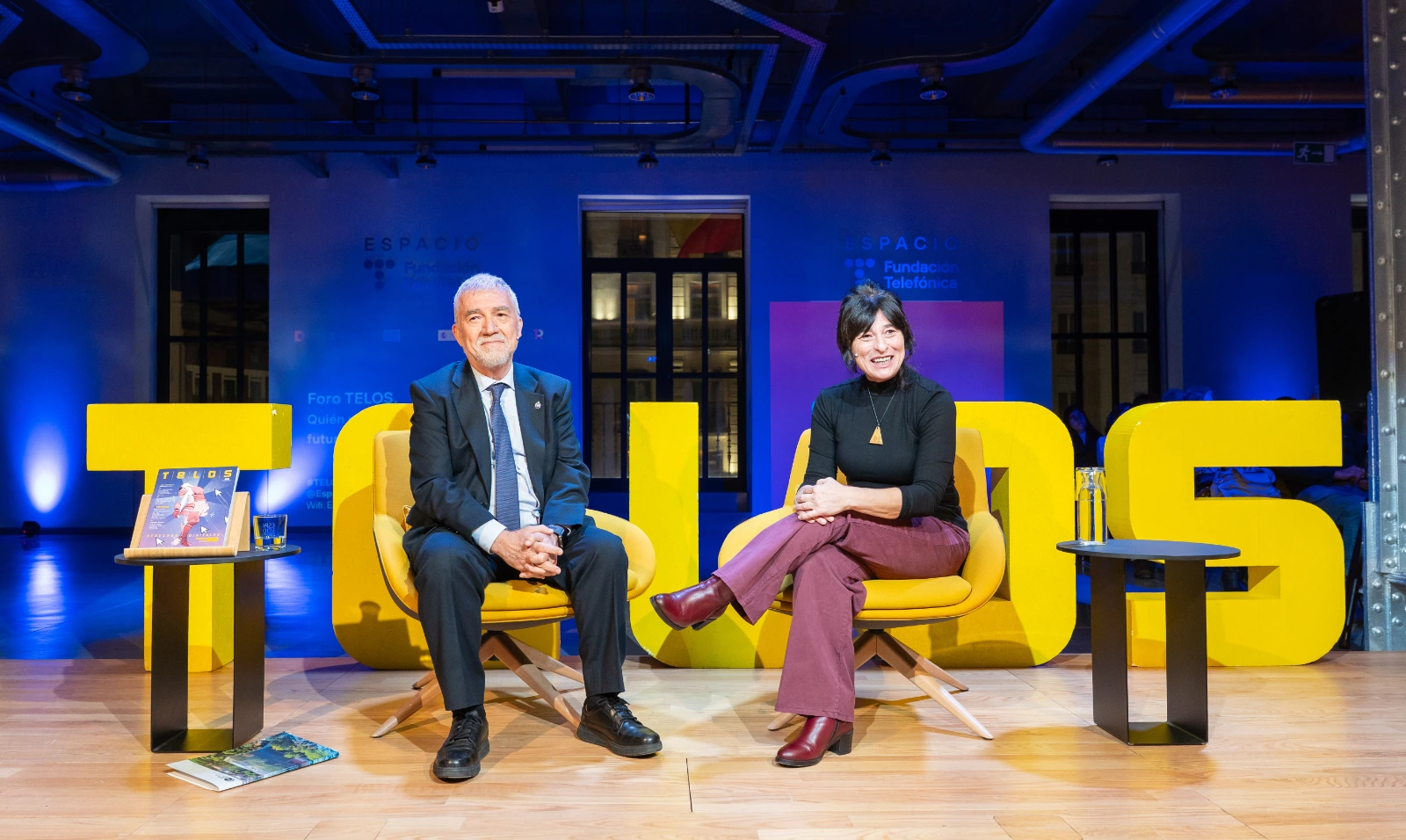 Un momento del ‘Foro TELOS. Mateo Valero. Quién maneja la IA: ciencia, poder y futuro’